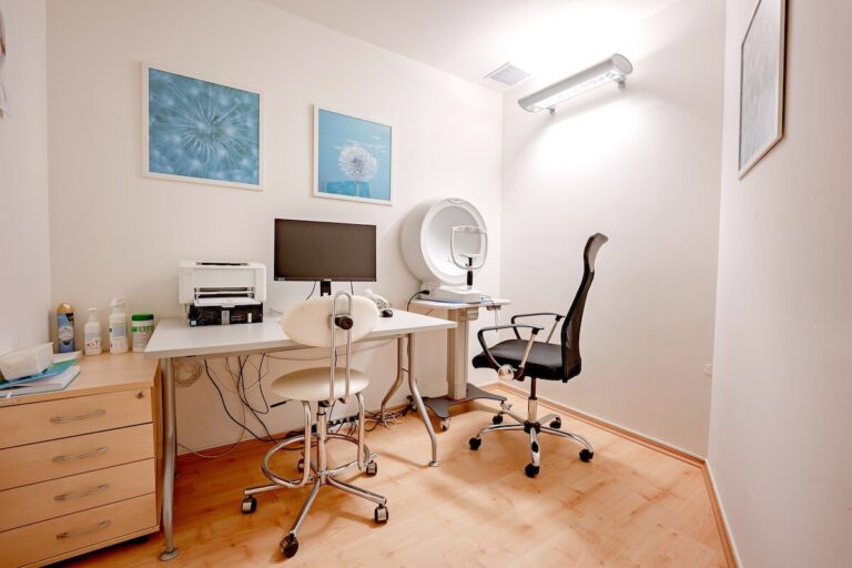 phi.com czech republic 4